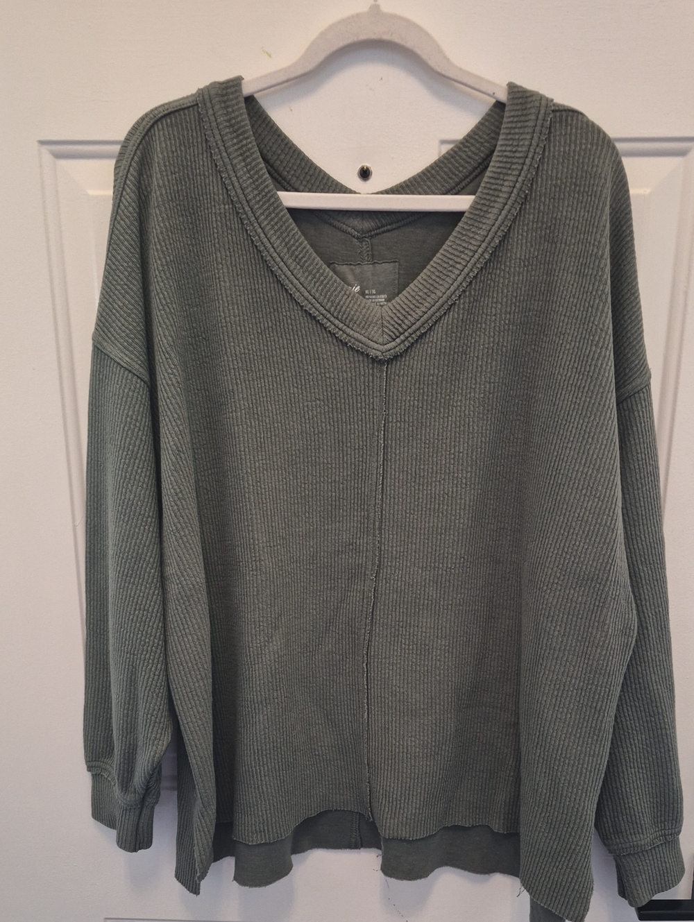 aerie Waffle Knit V-Neck Sweater - Sage Green